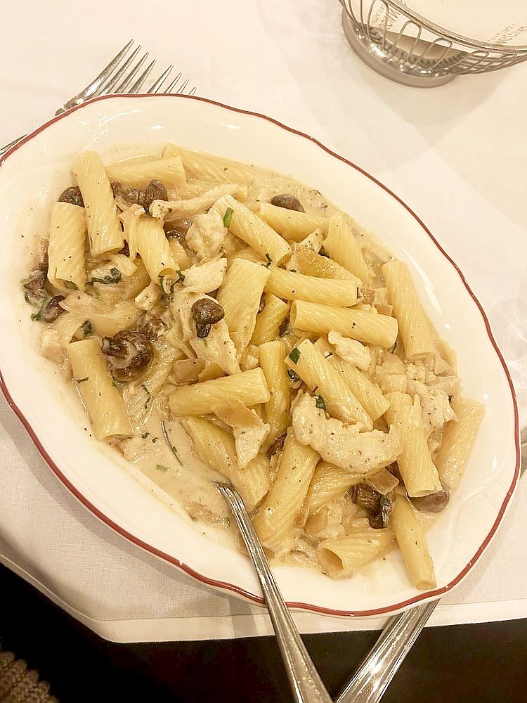 Rigatoni pasta